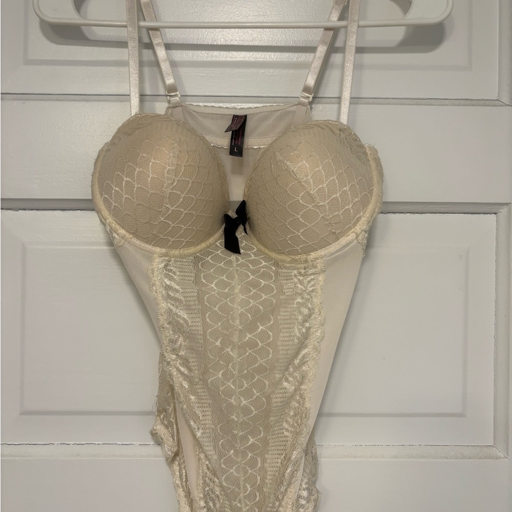 Elegant Cream Lace Bodysuit